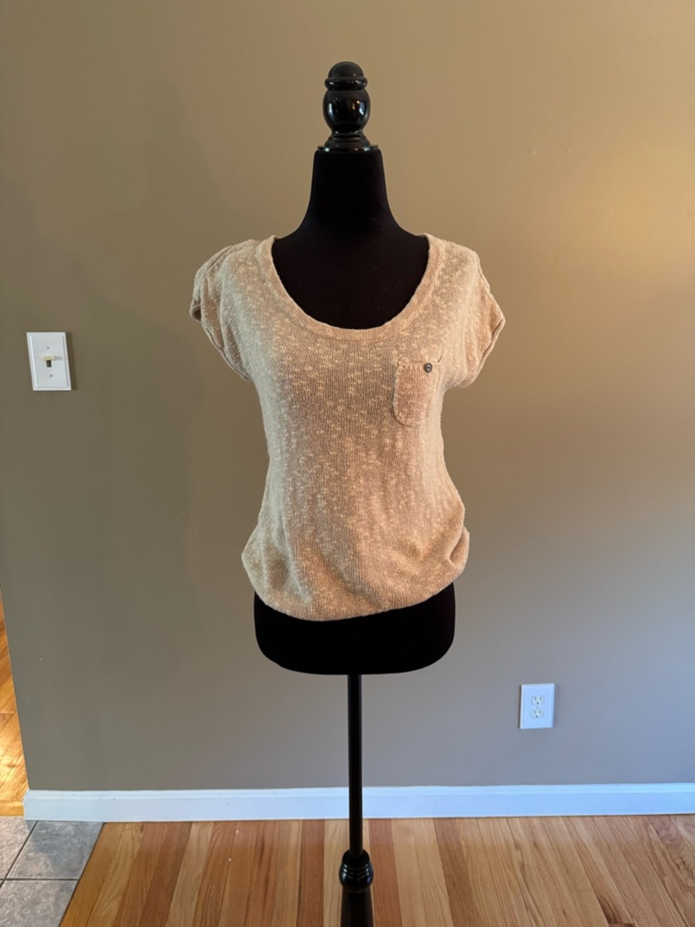 LOFT Light Beige Short Sleeve Scoop Neck Knit Top